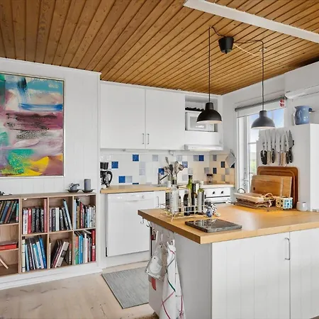 107-harboore-vejlby-klit-28-a Semesterbostad